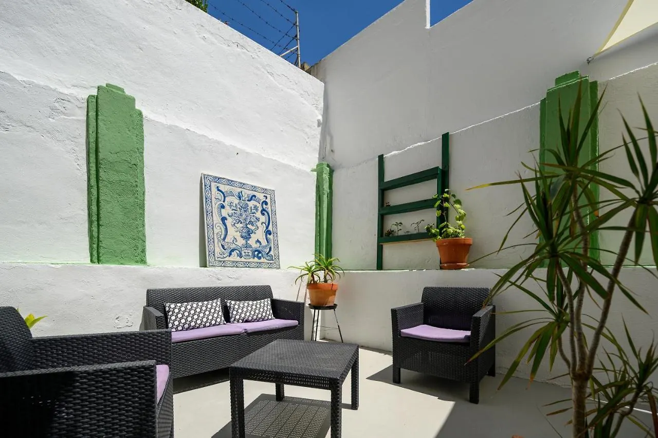 Terrace Lisbon Hostel 0*,  Portugal